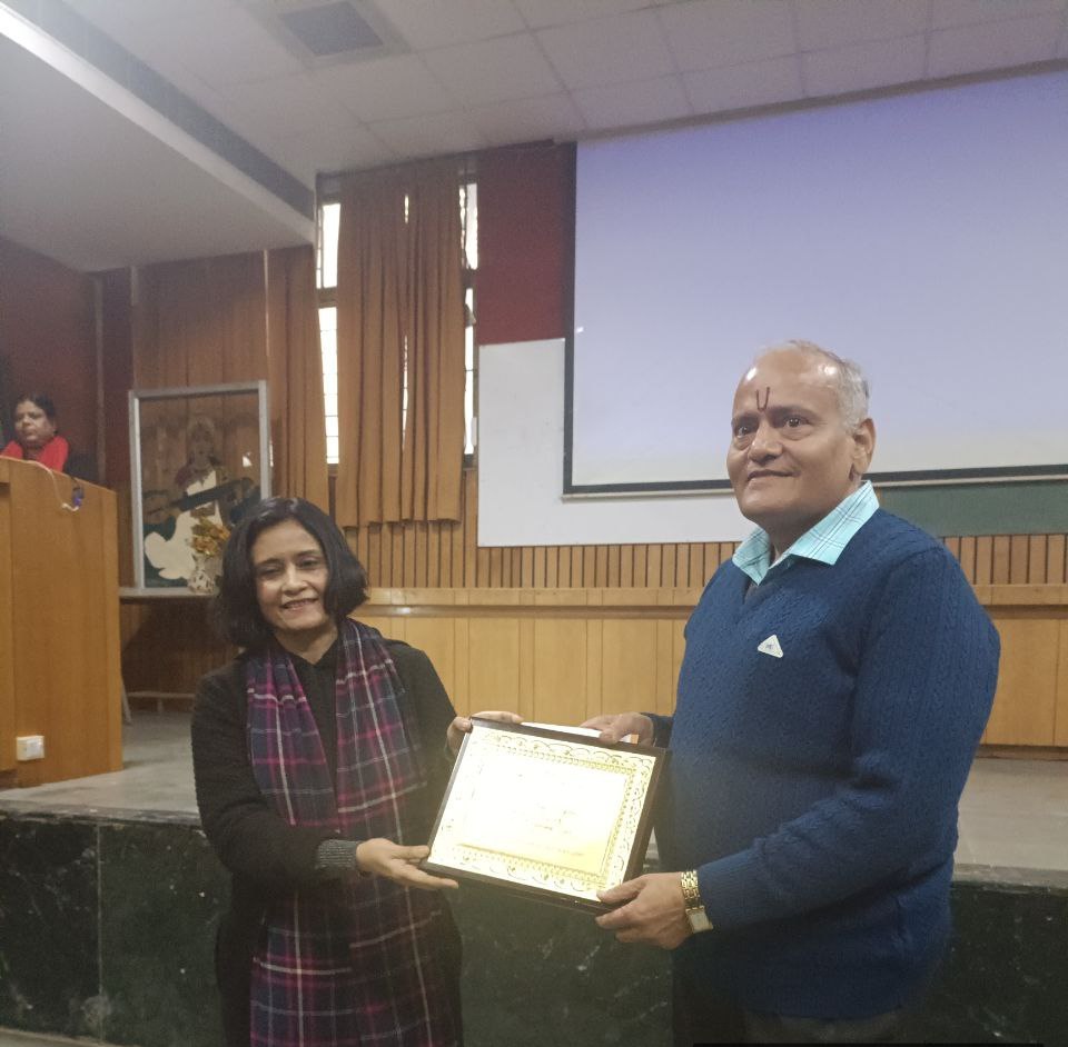 Anand College of Pharmacy Organized a Guest Lecture on the Mixed Solvency Concept